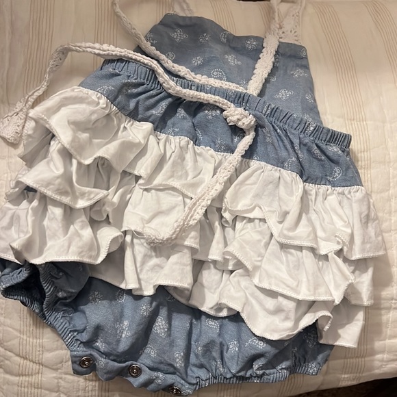 RicRac & Ruffles romper - Picture 4 of 5